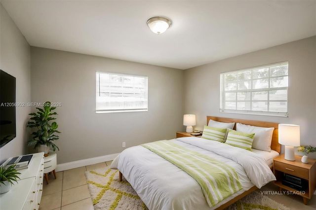 7171 SW 10th Court, Pembroke Pines, FL 33023