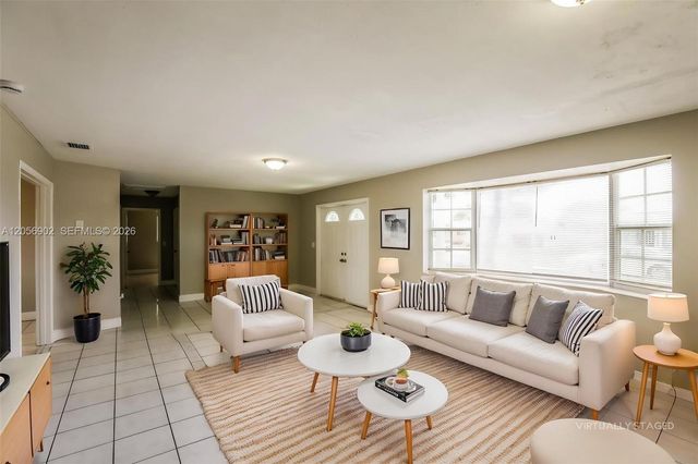 7171 SW 10th Court, Pembroke Pines, FL 33023