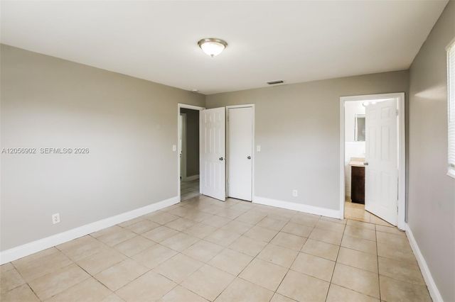 7171 SW 10th Court, Pembroke Pines, FL 33023