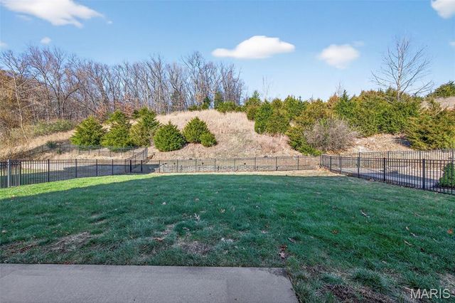 2276 Appaloosa Trail, High Ridge, MO 63049