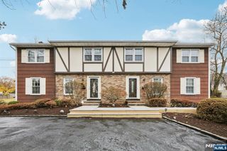 822 Pompton Avenue, Cedar Grove, NJ 07009
