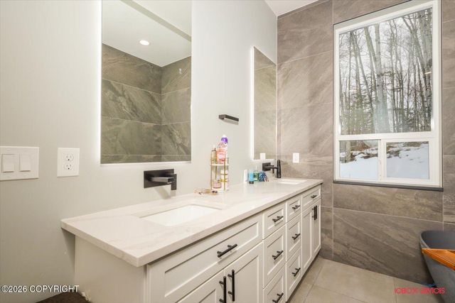 3407 W Charlies Ridge Drive, Wasilla, AK 99623