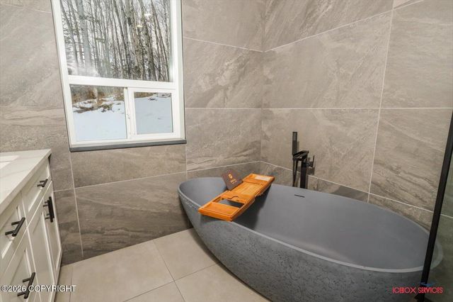 3407 W Charlies Ridge Drive, Wasilla, AK 99623