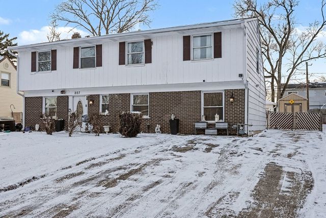 207 Seabury Road, Bolingbrook, IL 60440