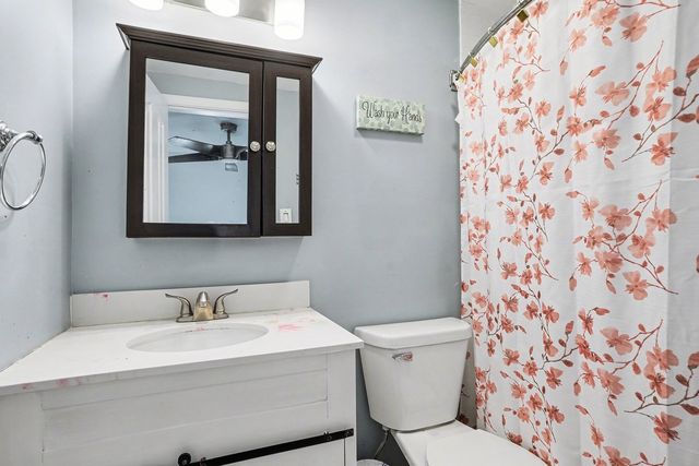 207 Seabury Road, Bolingbrook, IL 60440