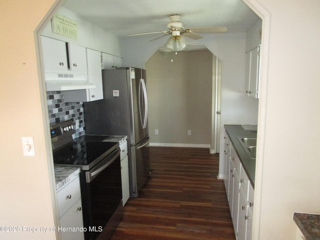 8430 Moonlight Avenue 3, Brooksville, FL 34613