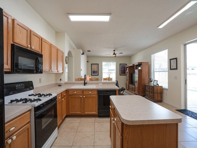 10501 ASHLEY OAKS DRIVE, Riverview, FL 33578