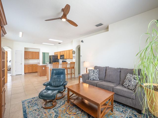 10501 ASHLEY OAKS DRIVE, Riverview, FL 33578