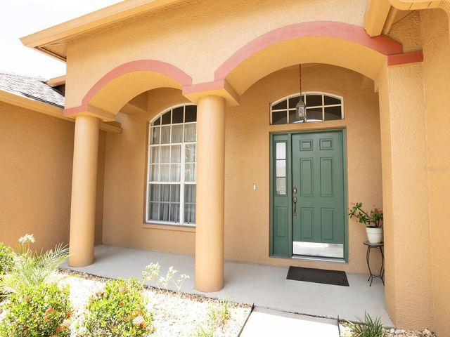 10501 ASHLEY OAKS DRIVE, Riverview, FL 33578