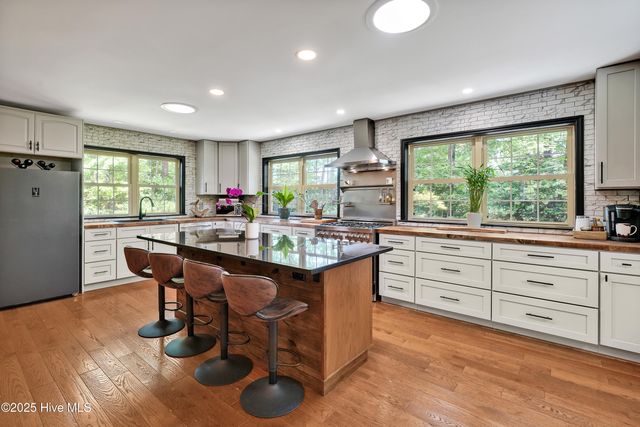3523 Kirby Smith Drive, Wilmington, NC 28409