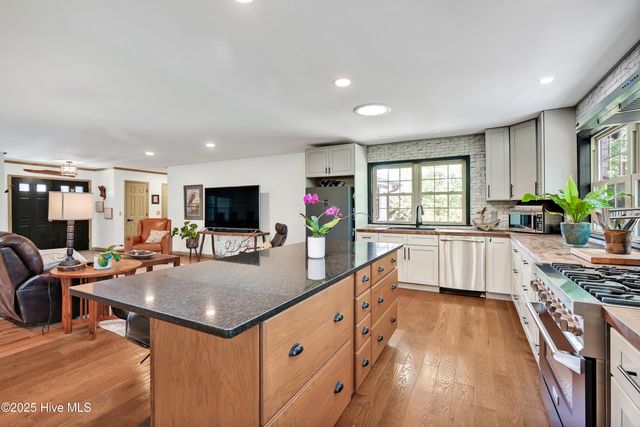 3523 Kirby Smith Drive, Wilmington, NC 28409