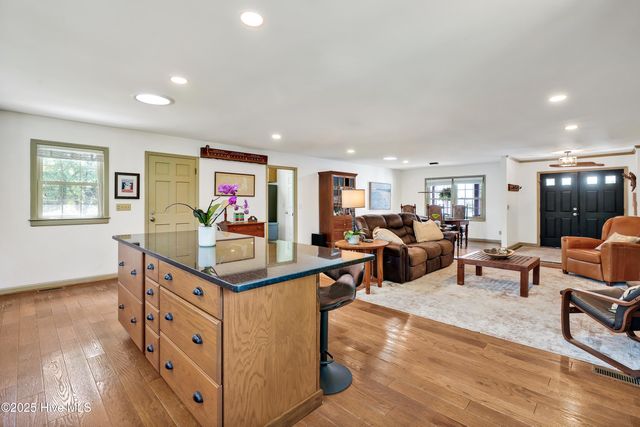 3523 Kirby Smith Drive, Wilmington, NC 28409