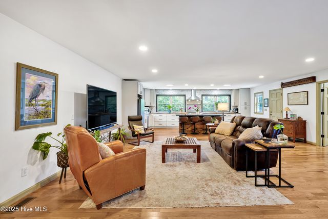 3523 Kirby Smith Drive, Wilmington, NC 28409