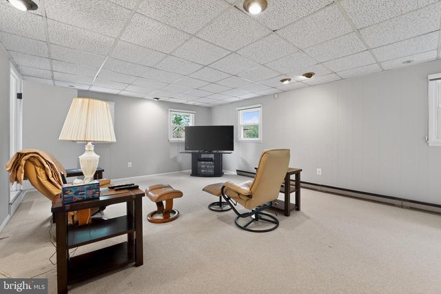 1519 PARK GROVE AVE, Baltimore, MD 21228