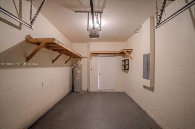 6708 Eagle Feather Dr. 6708, Riverview, FL 33578