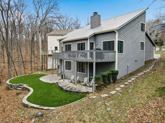 228 Harpeth Wood Dr, Nashville, TN 37221