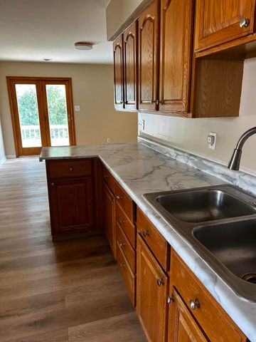 7717 Chestnut Avenue, Hammond, IN 46324