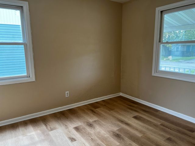 7717 Chestnut Avenue, Hammond, IN 46324