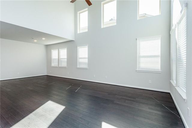 6407 Rounded Pebble LN, Buda, TX 78610