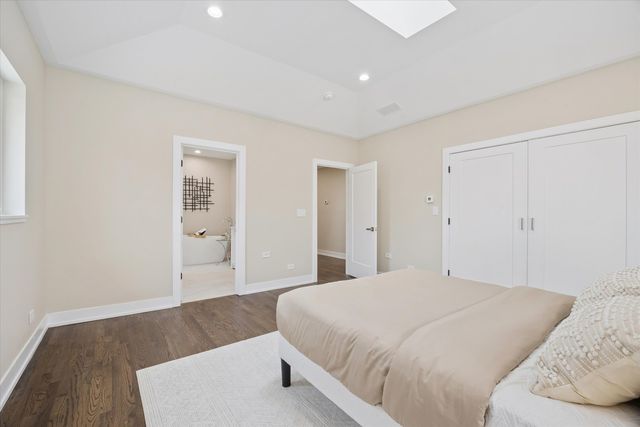 9807 W 57th Street, Countryside, IL 60525