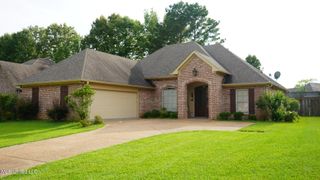 118 Oak Meadows Drive, Clinton, MS 39056
