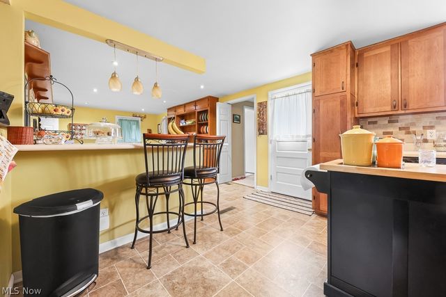 10684 Dot Avenue NE, Alliance, OH 44601