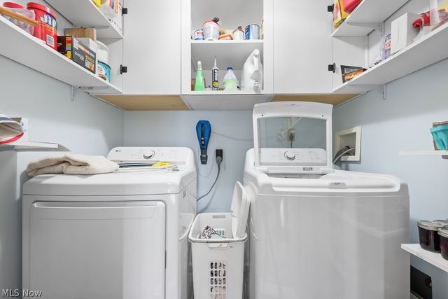 10684 Dot Avenue NE, Alliance, OH 44601