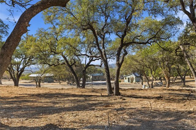 418 Polvado, Round Mountain, TX 78663