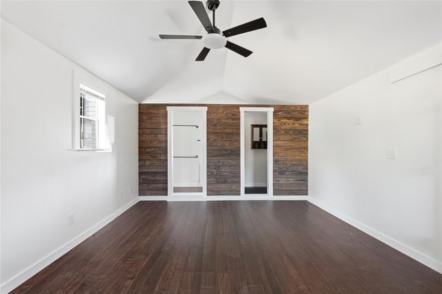 418 Polvado, Round Mountain, TX 78663