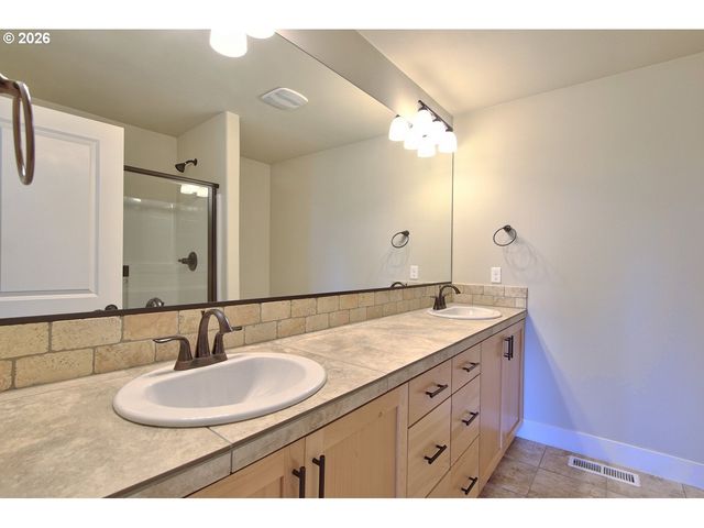 14952 Nw DELIA St, Portland, OR 97229
