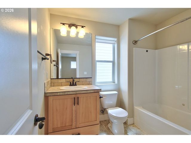 14952 Nw DELIA St, Portland, OR 97229