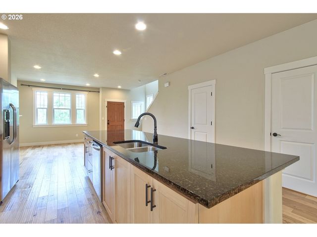 14952 Nw DELIA St, Portland, OR 97229