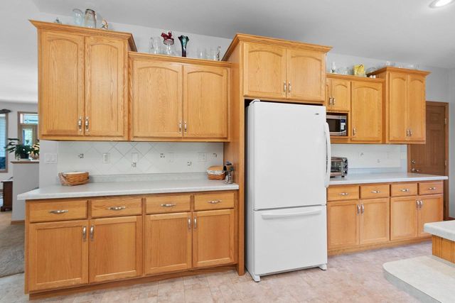 1374 ANGELS PATH, De Pere, WI 54115