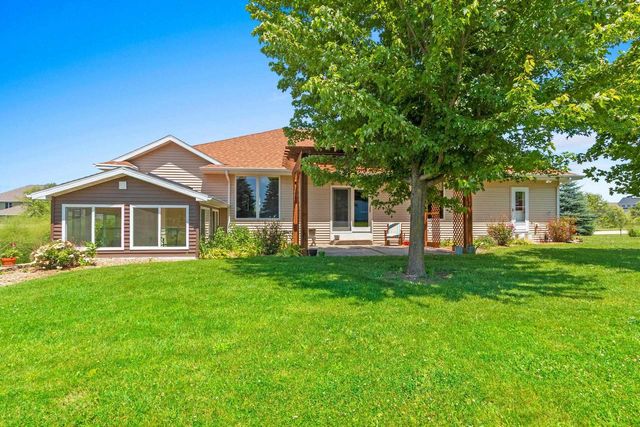 1374 ANGELS PATH, De Pere, WI 54115
