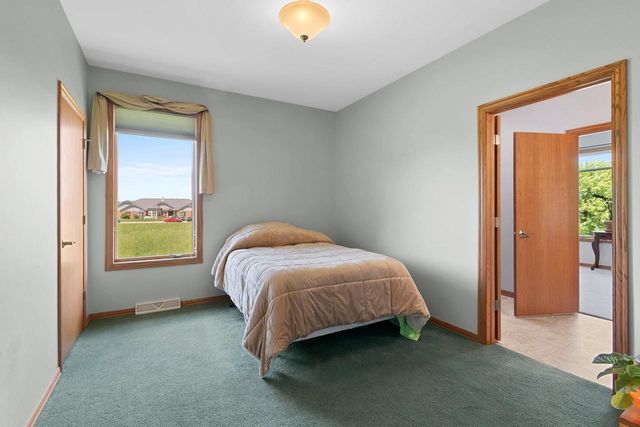 1374 ANGELS PATH, De Pere, WI 54115