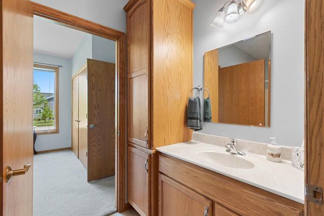 1374 ANGELS PATH, De Pere, WI 54115