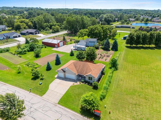 1374 ANGELS PATH, De Pere, WI 54115