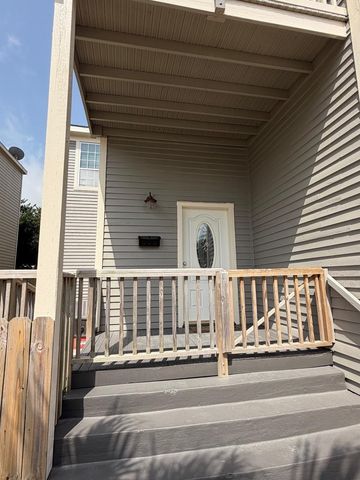 1803 21 Street UP, Galveston, TX 77550