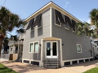 1803 21 Street UP, Galveston, TX 77550