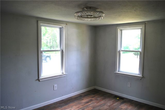 320 Broadway Street, Amherst, OH 44001