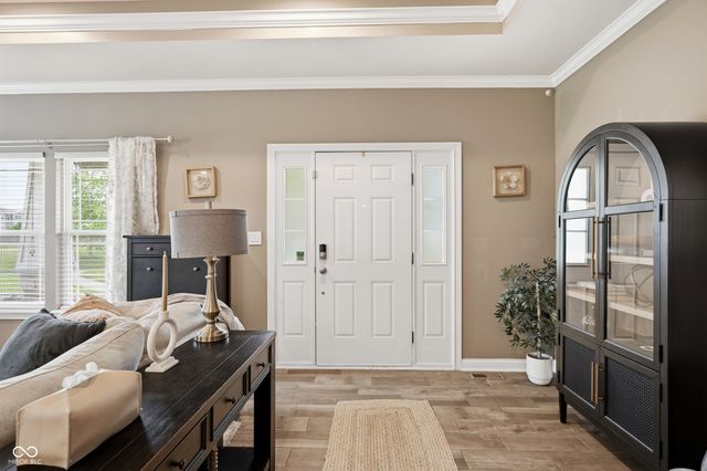 6217 Andrews Way, Whitestown, IN 46075