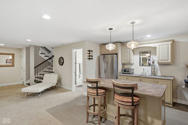 6217 Andrews Way, Whitestown, IN 46075