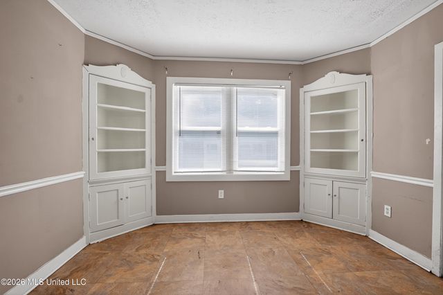 343 N Broadmoor Drive, Jackson, MS 39206