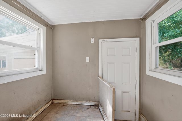 343 N Broadmoor Drive, Jackson, MS 39206