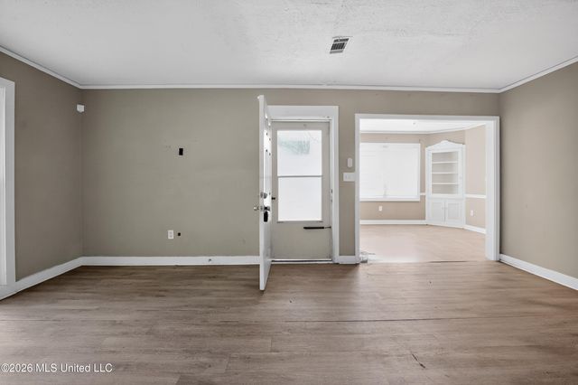 343 N Broadmoor Drive, Jackson, MS 39206