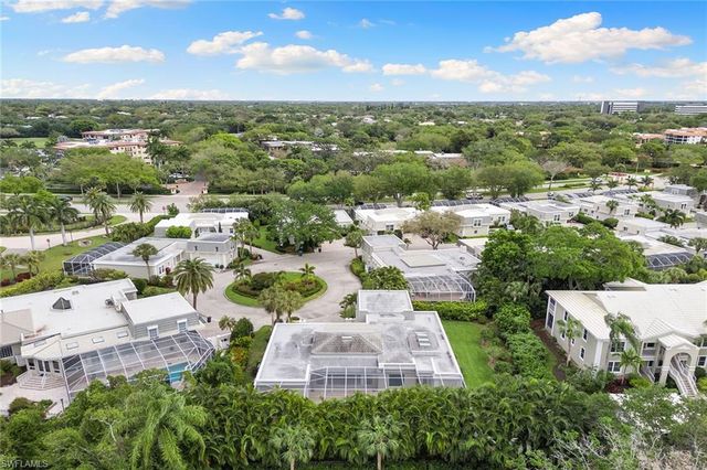 5949 Chanteclair DR 8, Naples, FL 34108