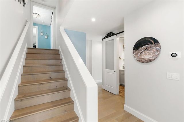 5949 Chanteclair DR 8, Naples, FL 34108