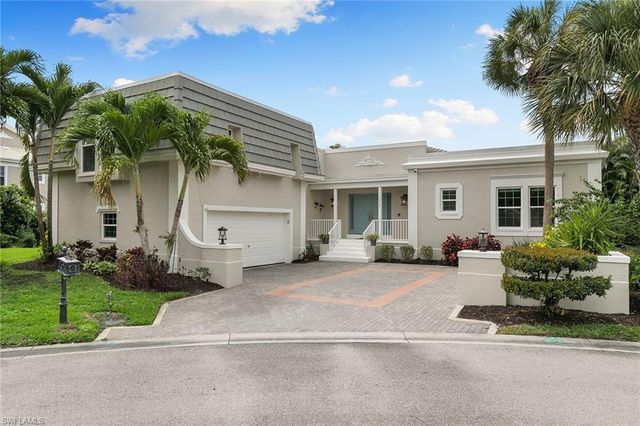 5949 Chanteclair DR 8, Naples, FL 34108