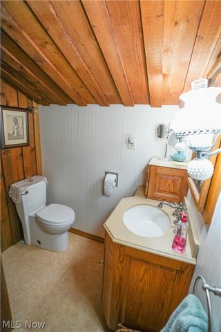 1554 Woods Road, Akron, OH 44306