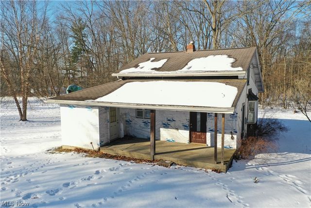 1554 Woods Road, Akron, OH 44306